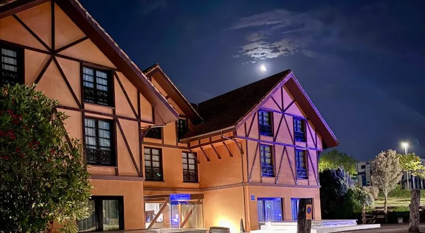 Hotel The Park Derio - Image 1