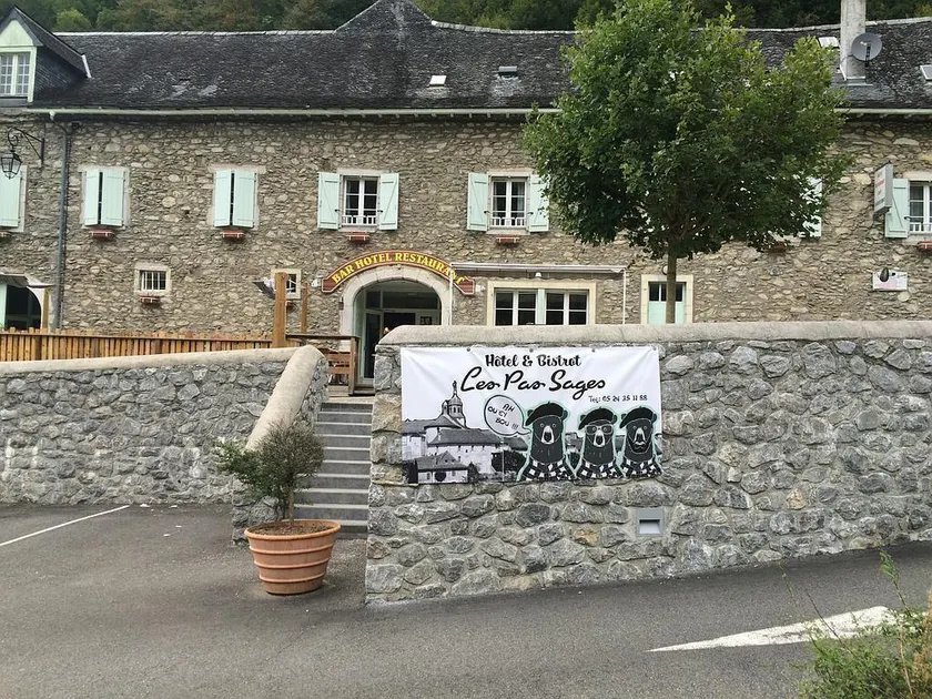 Hotel-Bistro Les Pas Sages - Image 1