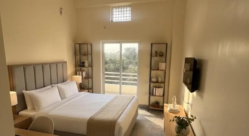 Hotel blossom Bhiwapur - Image 1