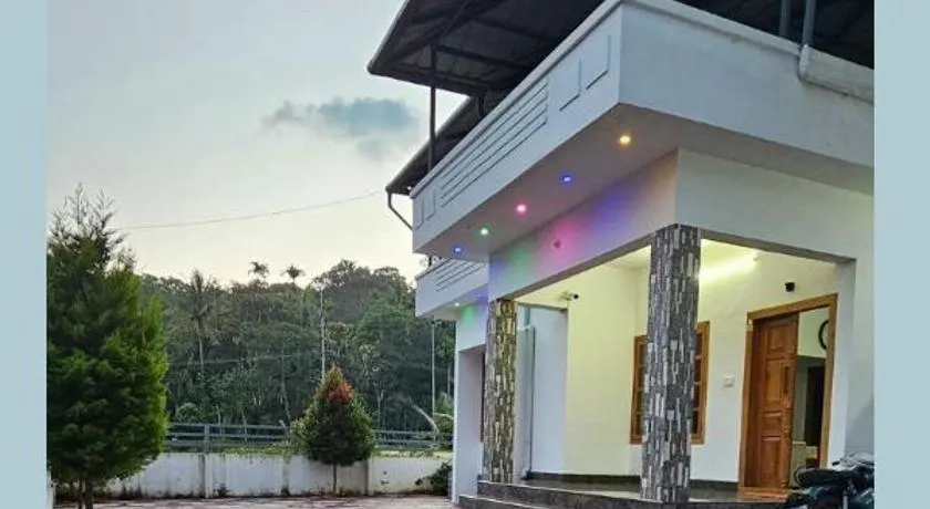 The Grand White House - Private Villa - Image 1