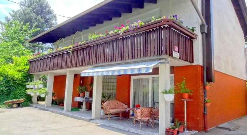 Apartma AS - Image 1