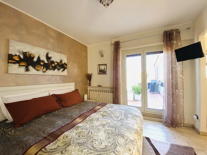 Rome Skyline Suite - Image 1