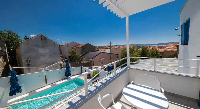 Villa Pellio Apartmani - Image 1