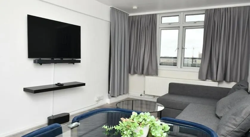 Home Away from home - Image 1