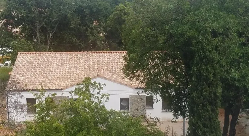 Villa neuve à 900 m de la plage - Image 1