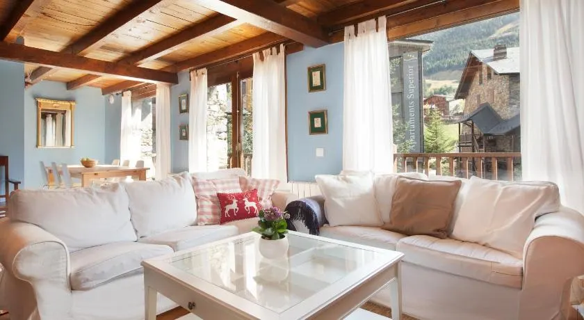 Tarter Chalets Apartaments - Image 1