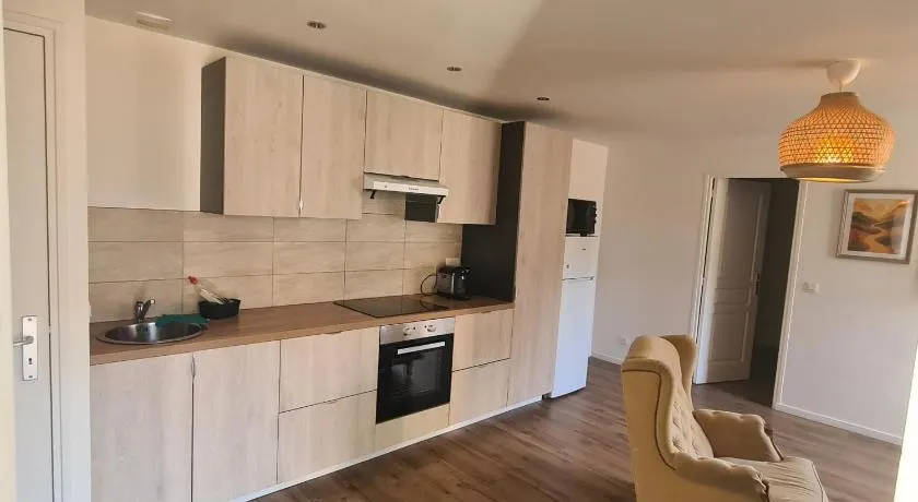 Appartement MontargisT2 Rabier proche gare, wifi et parking privée gratuits - Image 1