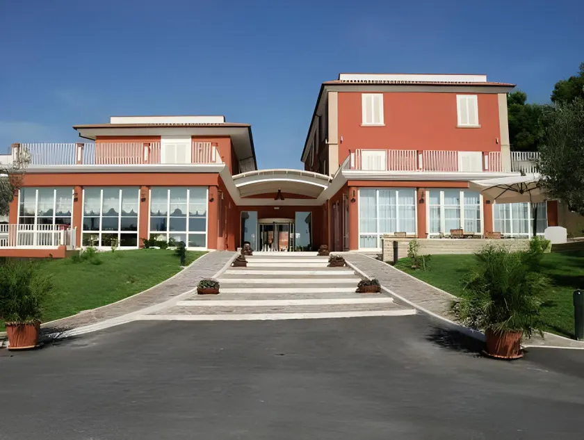 Il Parco Sul Mare Resort & SPA - Image 1