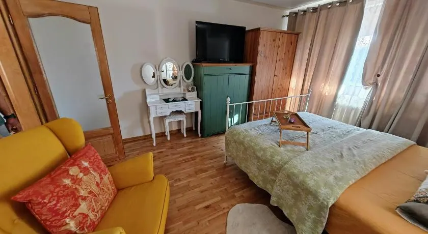 CASA DE SUB MAGURA - Image 1