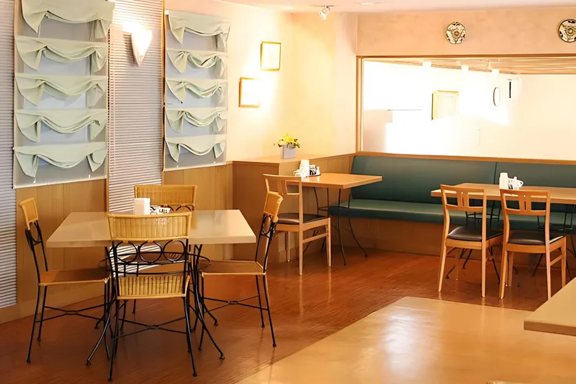 City Hotel Ando - Image 1