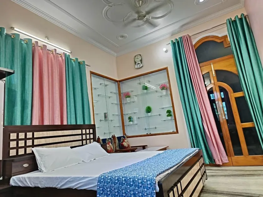 Arya Holiday Home - Image 1