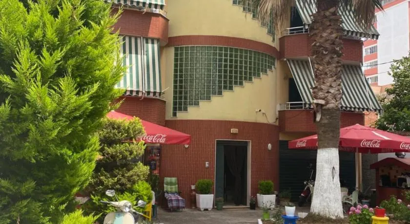 Hotel Durres Vila 53 - Image 1
