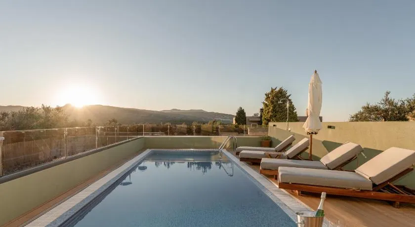 Elaiotopos Luxury Living Suites - Image 1