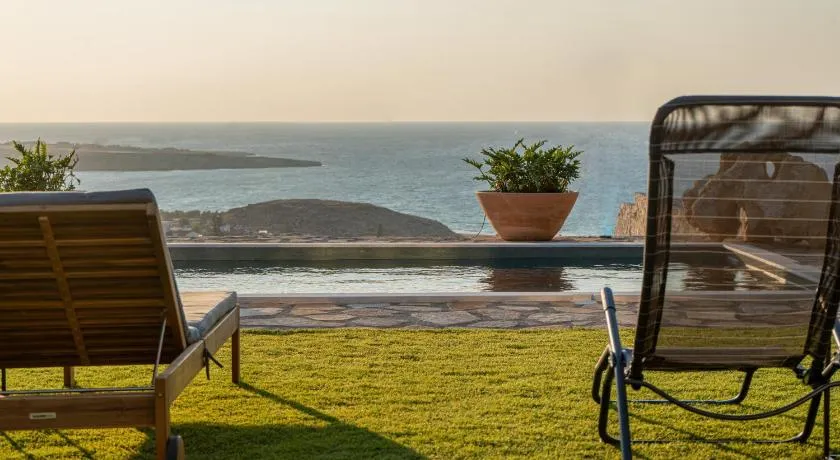 Seaview Serenity Villa with private pool - Image 1