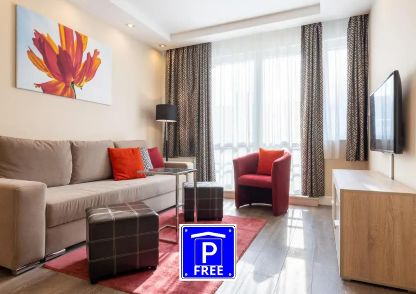 Silver Crown Hotel & Residence, Palace Quarter - Image 1