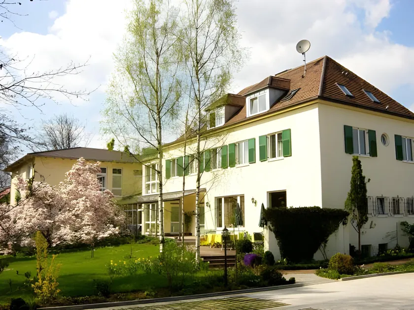 Villa Arborea - Image 1