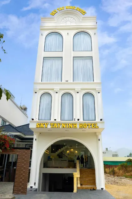 Sky Tay Ninh Hotel - Image 1
