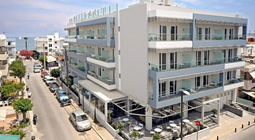 Astron Suites & Apartments - Image 1