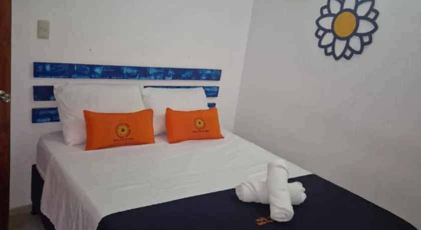 Hotel Girasol - Image 1
