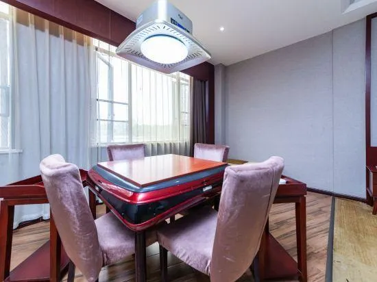 Xinchen Hotel - Image 1