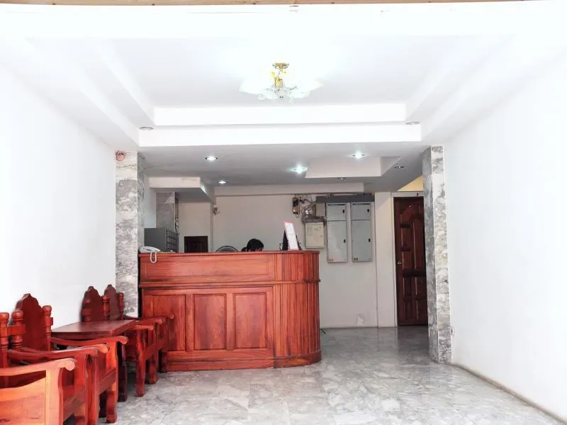 Highfive Guesthouse - Image 1