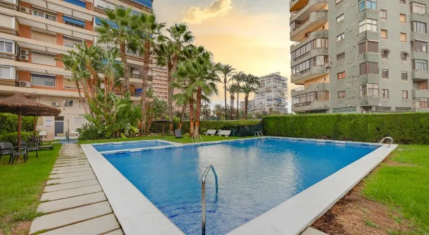 HB Apartments - Torre Vista al Mar - Image 1