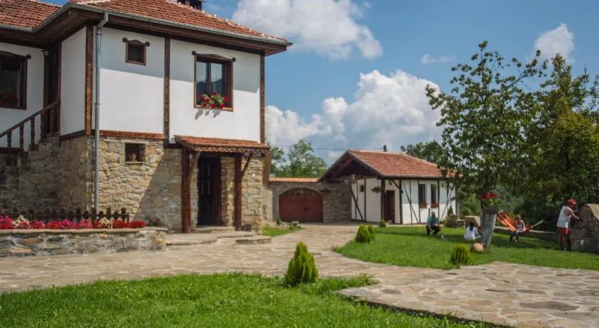 Guest House Stoilite - Image 1