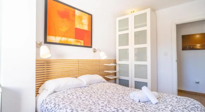 Apartamento La Ciudad - Image 1