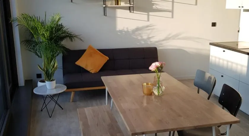 Homey Kortrijk K6 - Image 1