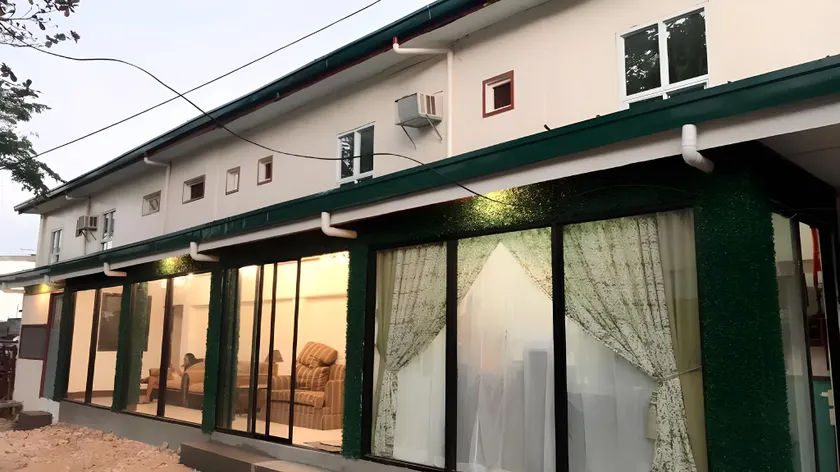 Wendy's Apartelle - Image 1