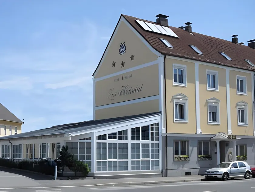Hotel Zur Heimat - Ihr Weidener Hotel mit hauseigenen Parkplätzen und Wellness - Image 1
