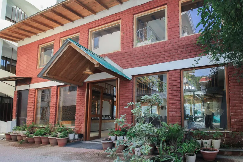 Collection O Nainital Himalayan Resort - Image 1