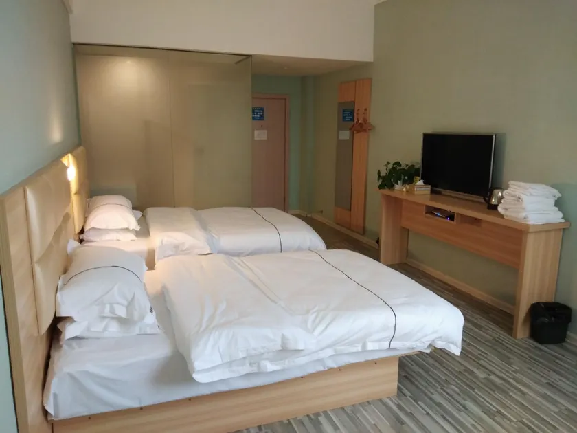 Ningming Boya Business Hotel - Image 1