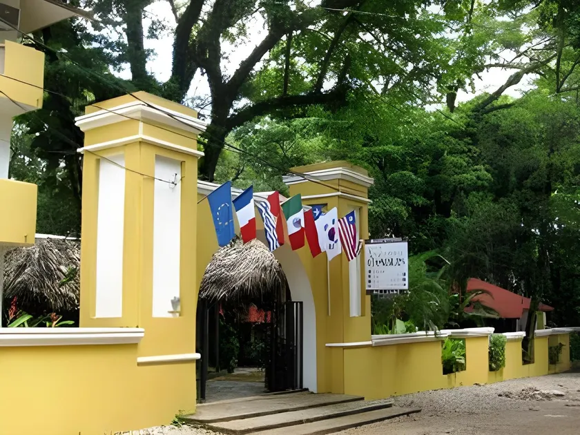 Hotel Ikzam Palenque - Image 1