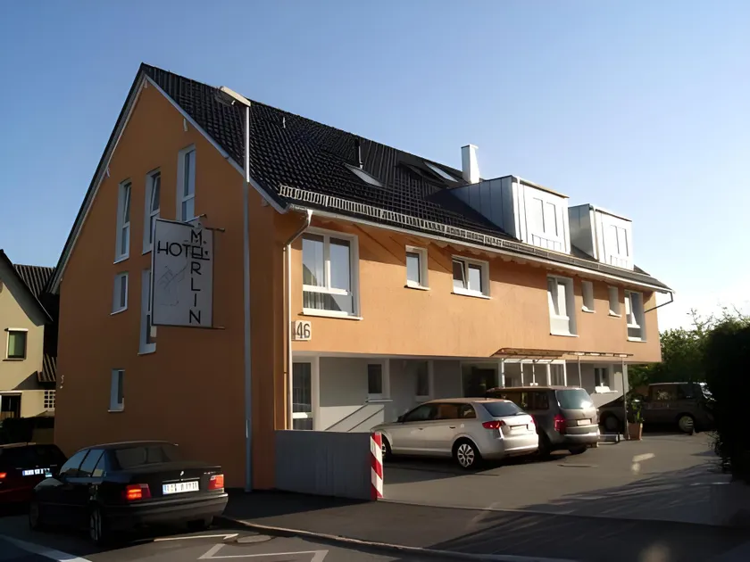 Hotel Merlin - Image 1