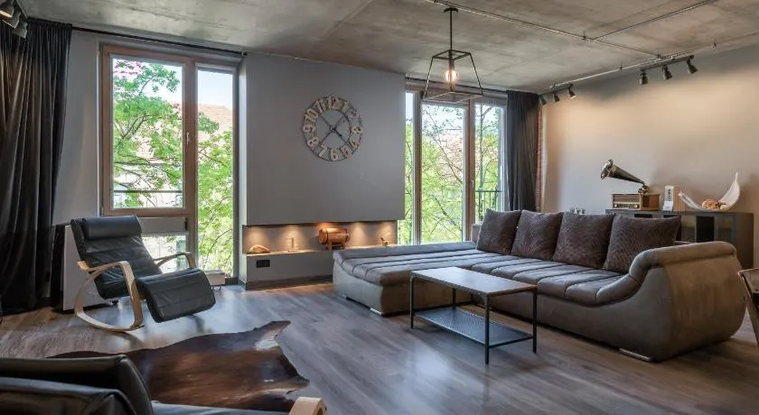 Manto Loft style apartment - Image 1