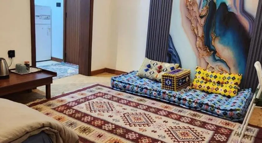Private Room in Sur House - Image 1