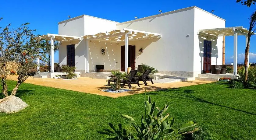 Villa Elios Guesthouse - Image 1