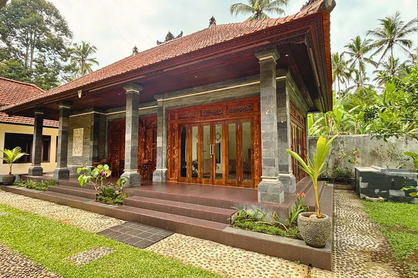 Arisa Villa by AGATA - Image 1
