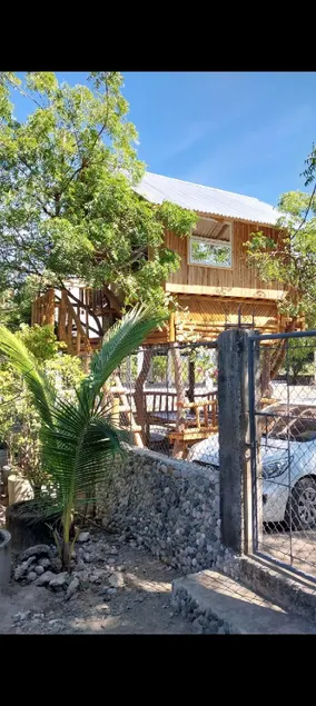 Beachfront Aircon Treehouse for 6 to 7pax - Image 1