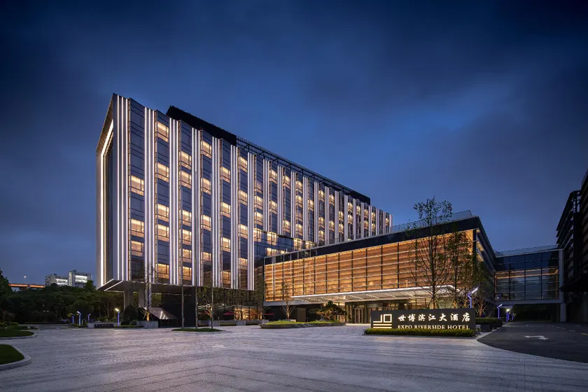 Shanghai Expo RiverSide Hotel - Image 1