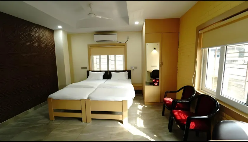 Soukyam Hotel - Image 1