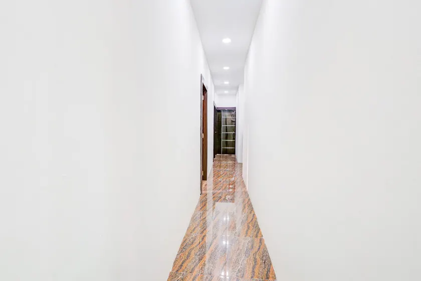 Hotel O Sky Luxury Rooms Oyo - Image 1