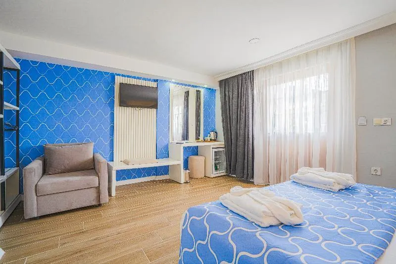 Euphoria Barbaros Beach - Image 1