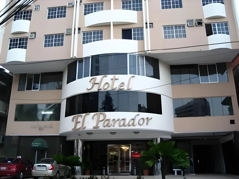Hotel Parador - Image 1