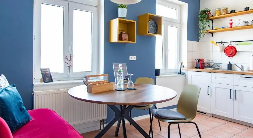 Industriecharme Apartment - Nespresso, Netflix, WIFI, Zentral, Messe - Image 1