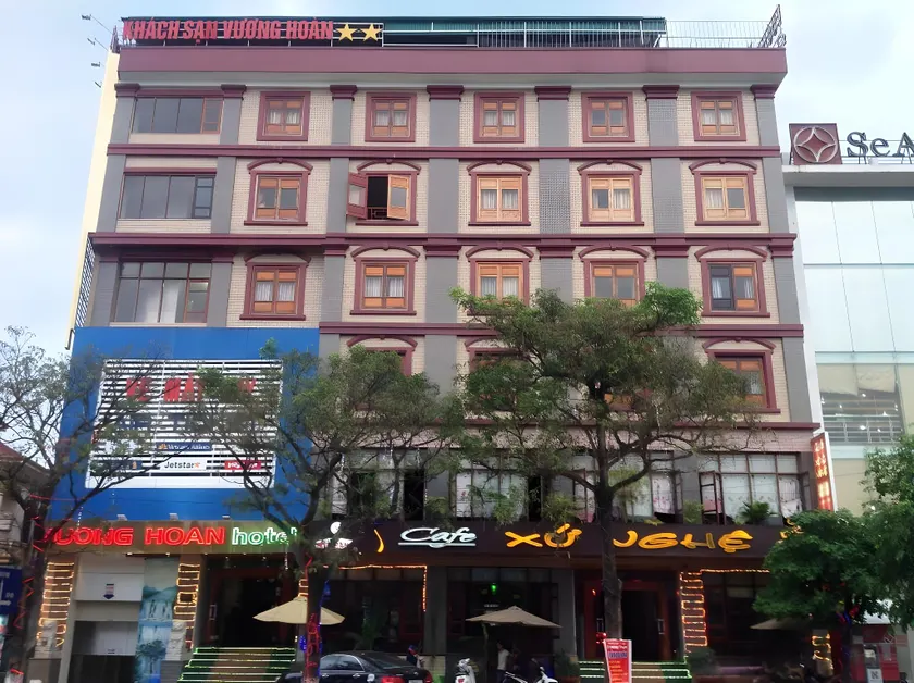 Vuong Hoan Hotel 2 - Image 1