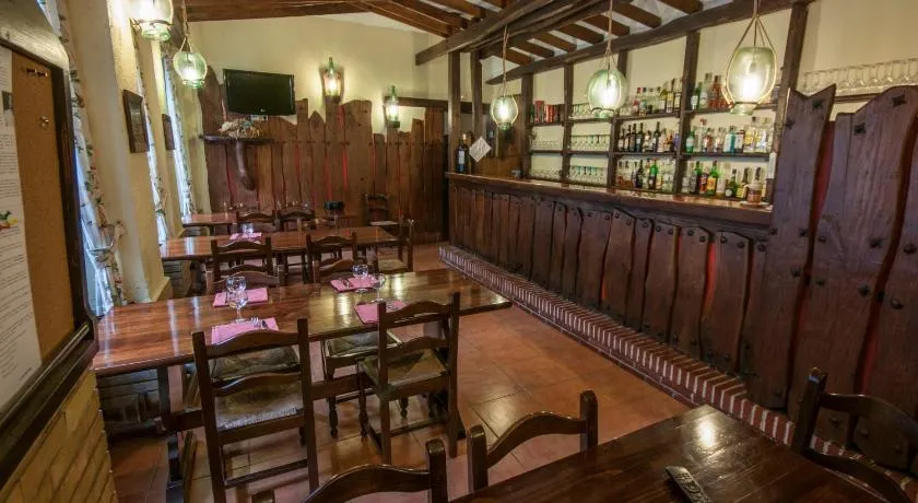 Hostal Ayestaran II - Image 1