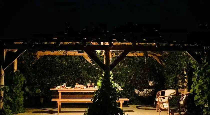 ,,Anna's" Guesthouse - Image 1