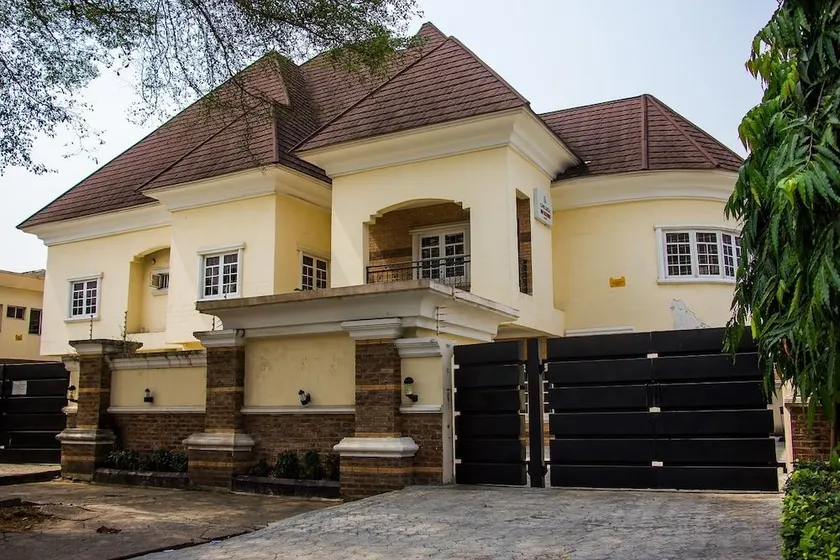 Chelsea Suites Limited Annex - Image 1